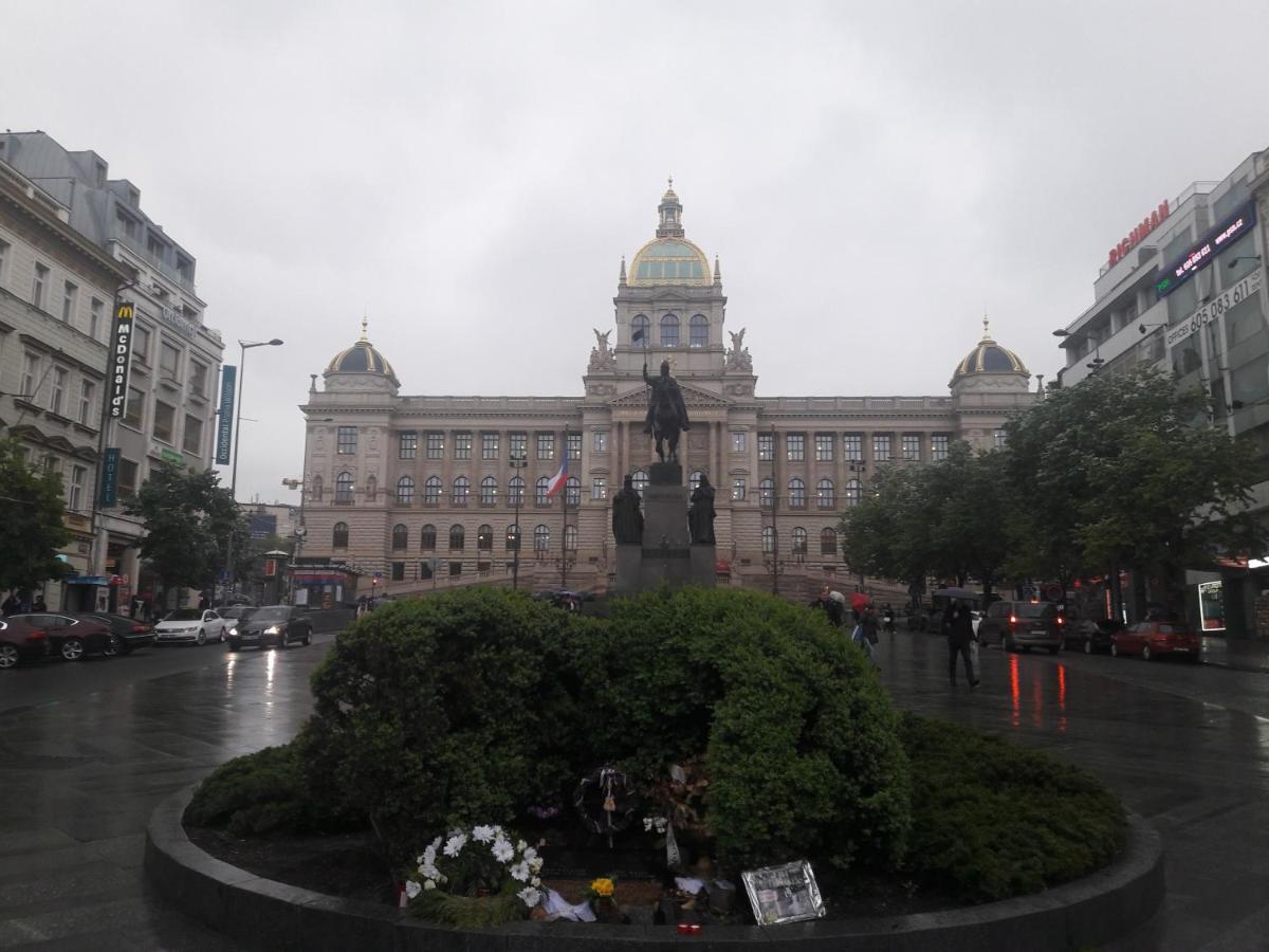 Apartman Exclusive Praga Exterior foto